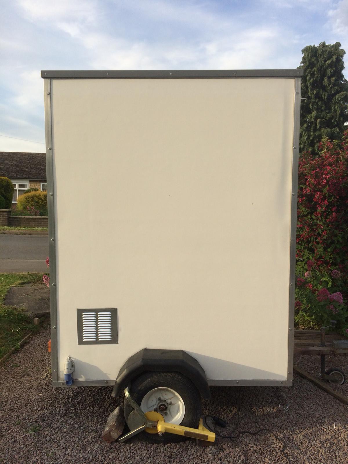 Secondhand Trailers Box Trailers Small Box Trailer With Serving