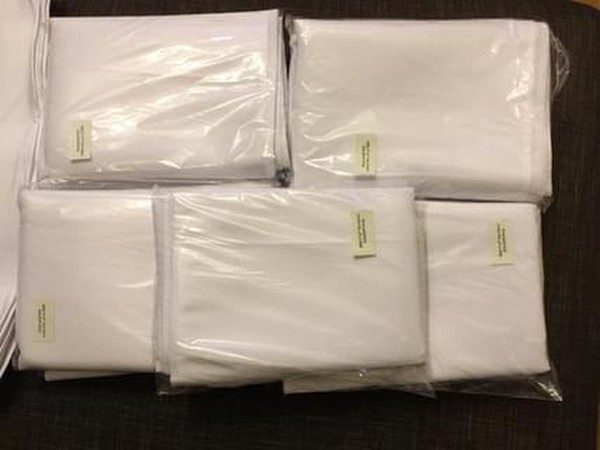 Polyester white napkins