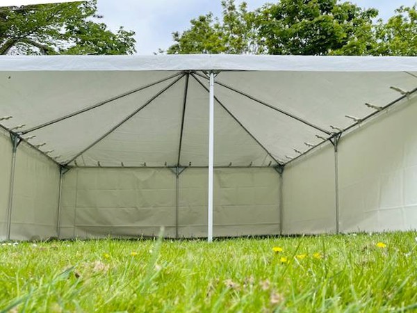 For sale 6m x 6m 20ft x 20ft Frame marquee