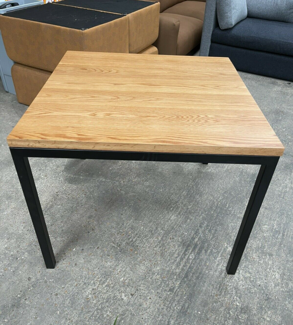 Square office table