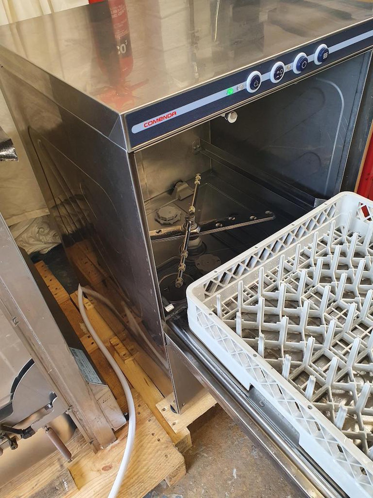 Secondhand Catering Equipment Front Loading Dish Washers Comenda