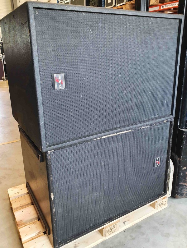 Loud speakers for sale