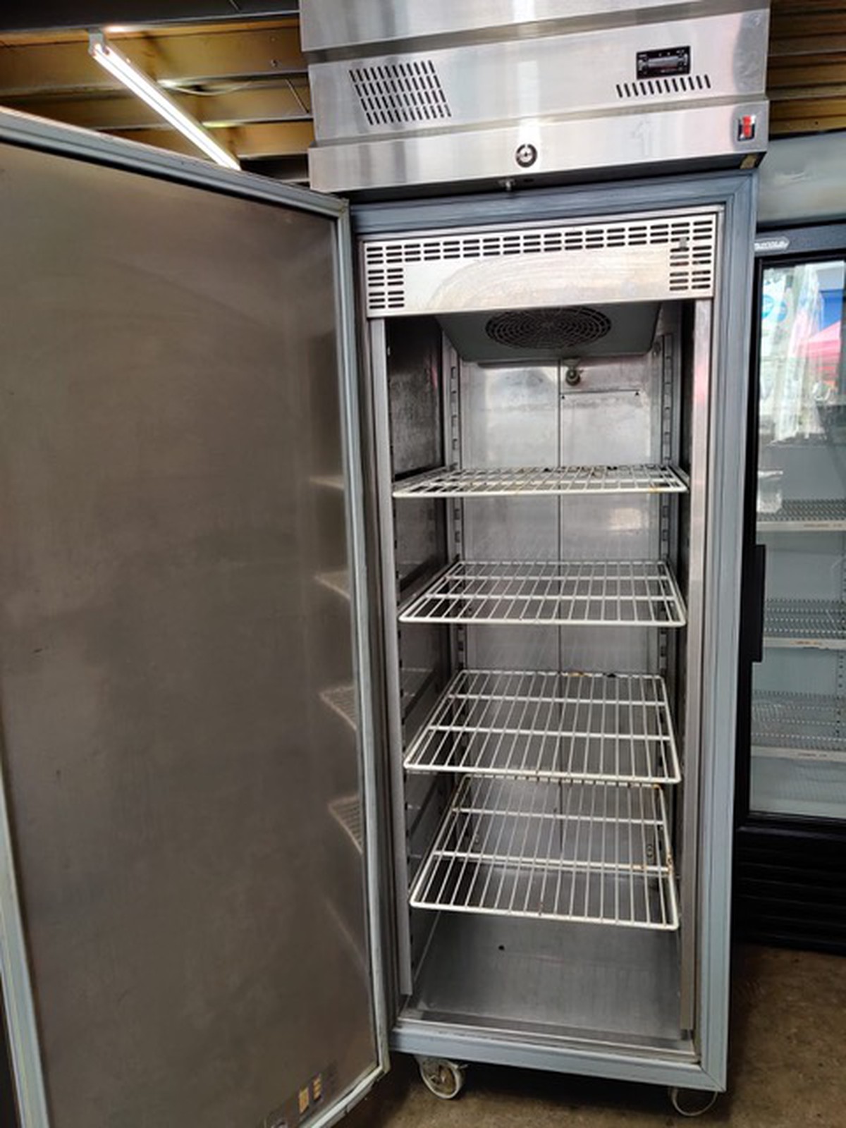 Secondhand Catering Equipment Upright Fridges Single Door 2x Inomak