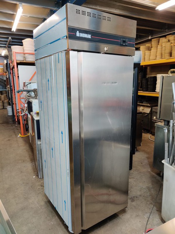 Secondhand Catering Equipment Upright Single Door Freezers Used