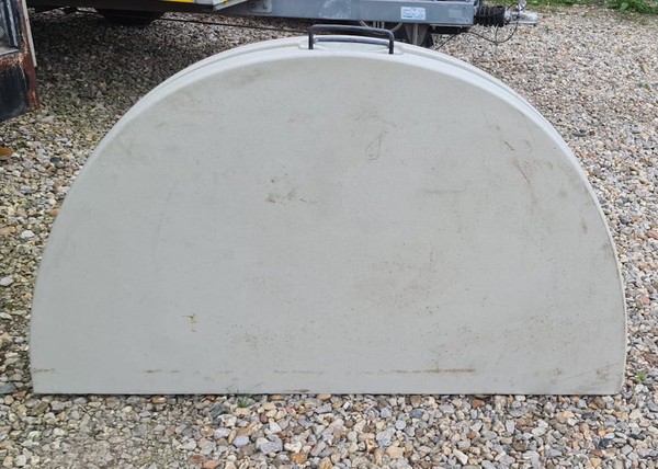 Used 6ft Oval Plastic Topped Folding Tables