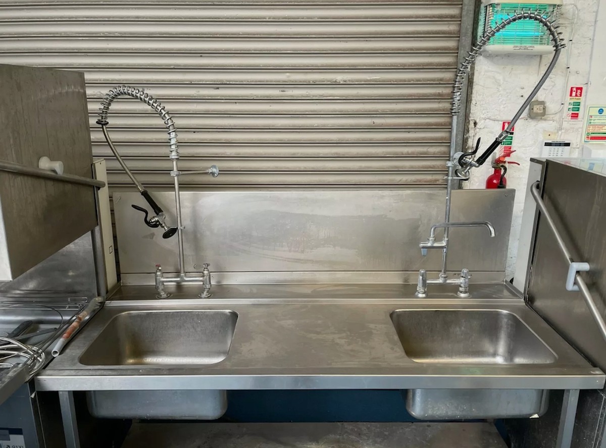 Secondhand Catering Equipment Pass Through Dishwasher 2x Pass