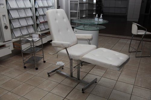 Beauty couch / chair Beauty couch / chair