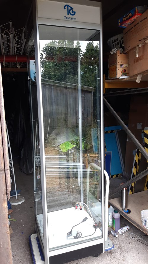 Display cabinet Display cabinet