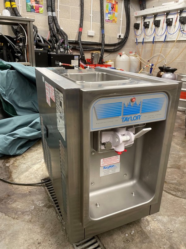 Secondhand Catering Equipment Ice Cream Equipment Taylor Soft Serve Ice Cream Machine