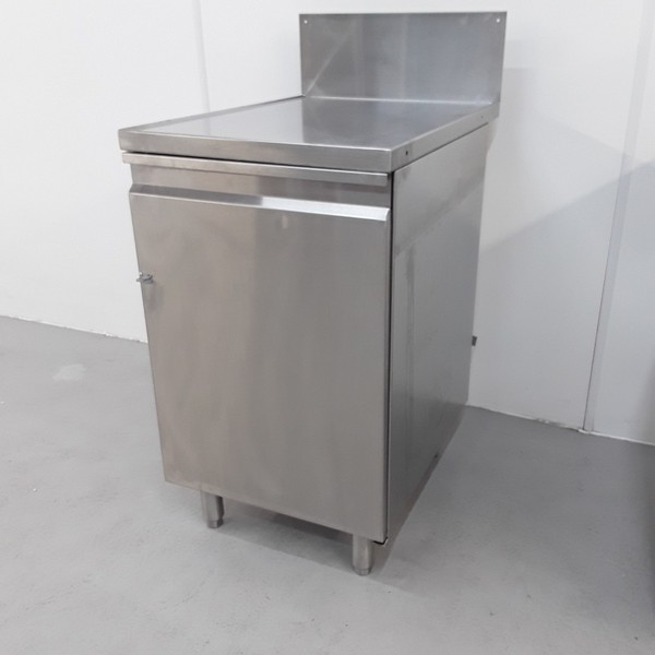 catering equipment stand