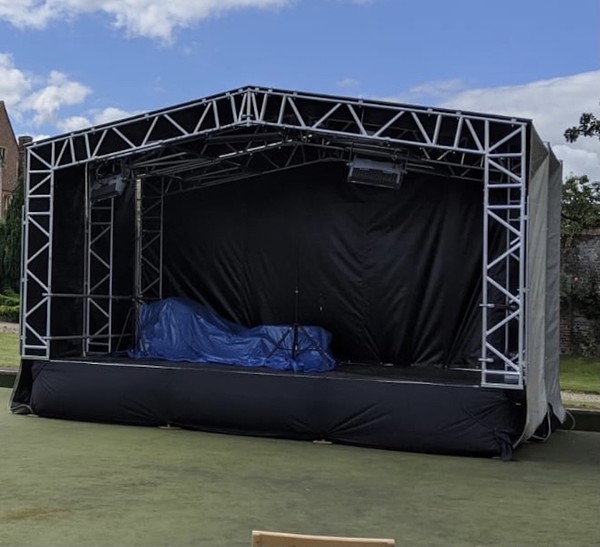 6m x 4m stage roof