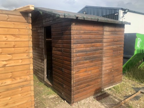 Portable Wooden huts Portable Wooden huts