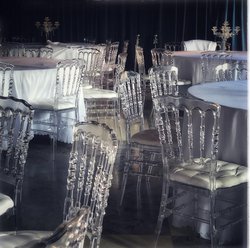39x Secondhand Clear Ghost Chiavari Chair For Sale