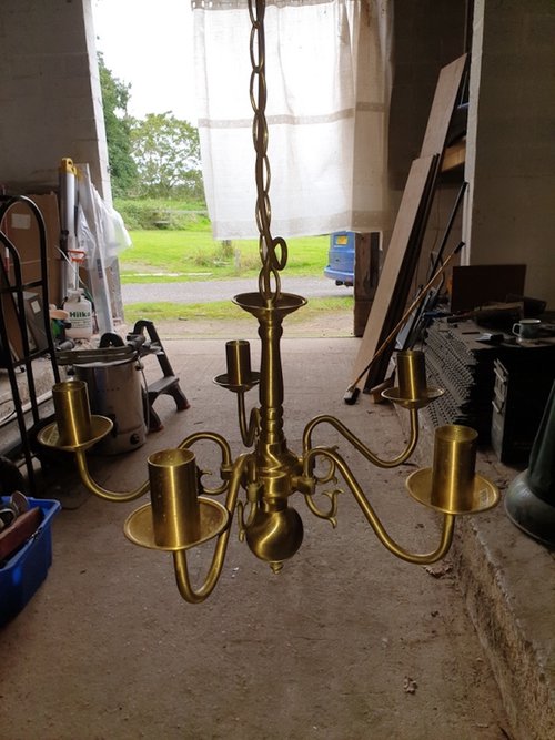 Brass Chandeliers  for sale Brass Chandeliers  for sale