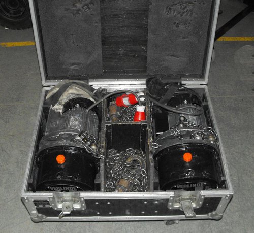 3x Verlinde 1T Electric Chain Hoists 3x Verlinde 1T Electric Chain Hoists