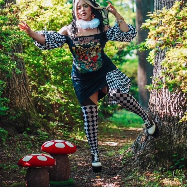 Alice in wonderland Toadstools