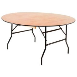 5Ft Round tables for sale