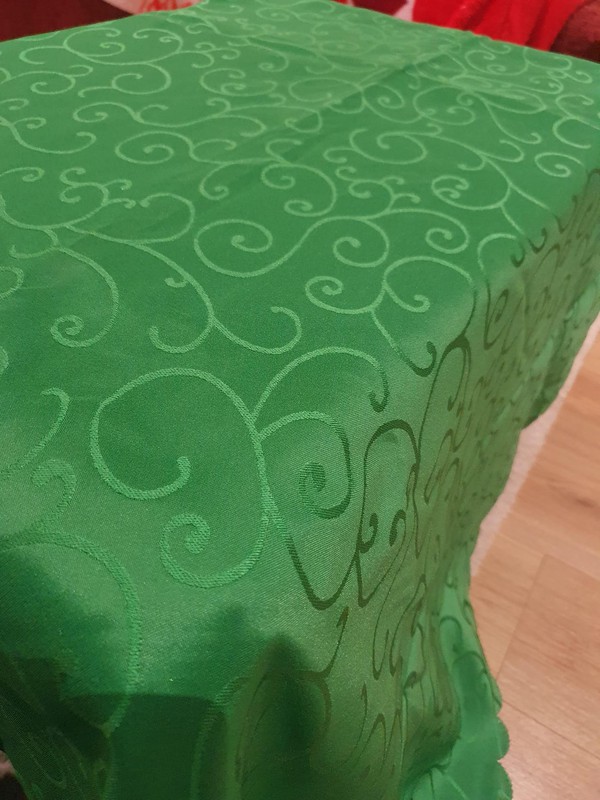 Buy Used Green Round Damask Polyester Table Cloths