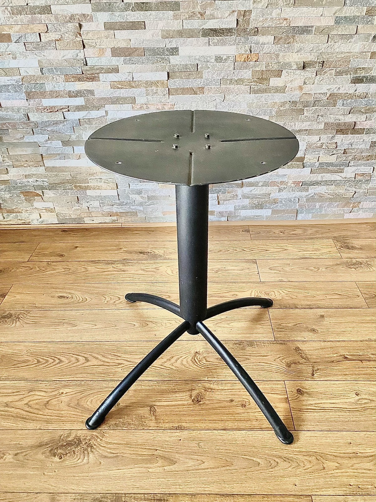 Secondhand Chairs and Tables Table Bases 100x ExRestaurant Black