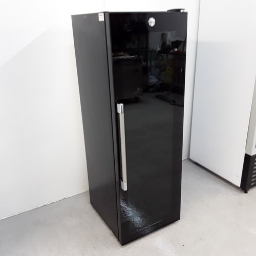 Secondhand Pub Equipment Wine Bottle Fridge