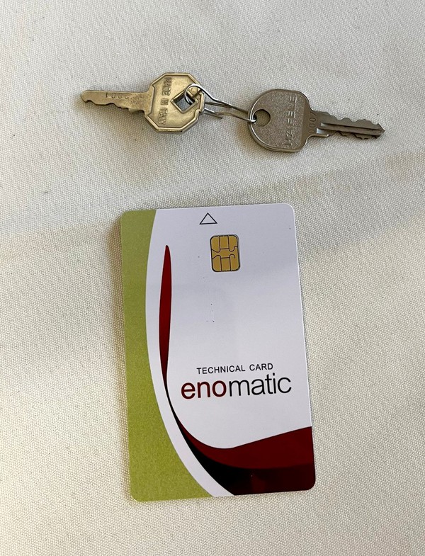 Enomatic Technical card and keys