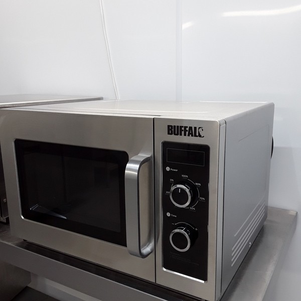 Buffalo FB863 Microwave 1800w