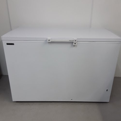 Secondhand Catering Equipment Chest Freezers