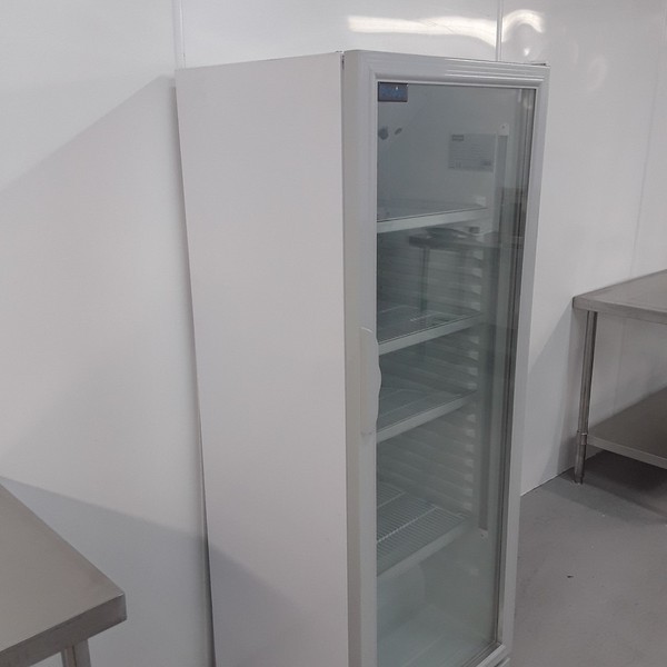 Glass door Polar fridge