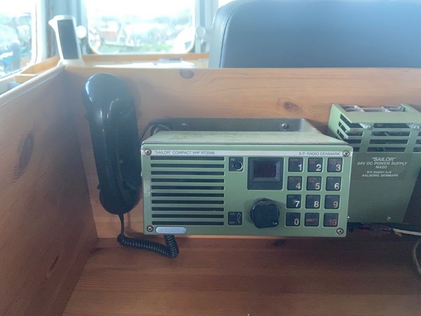 VHF Radio "Sailor SP Radio