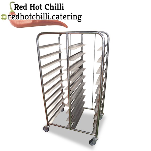 Clearing trolley or clearing rack