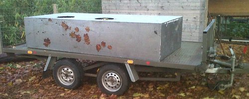 Steel Trailer with Hydraulic Tipping Mechanism Steel Trailer with Hydraulic Tipping Mechanism
