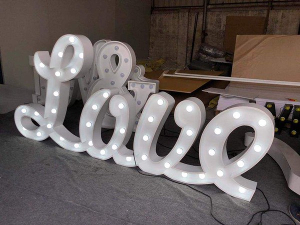 LOVE LED Letters