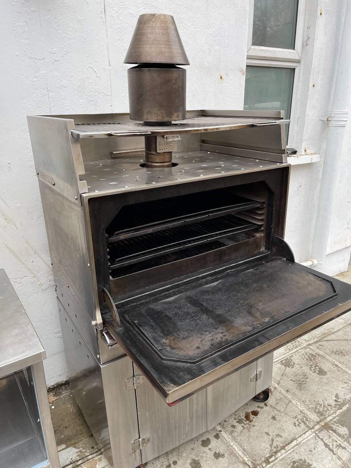 Secondhand Catering Equipment Char Grills Josper Charcoal Oven HJX