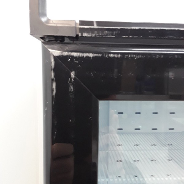 Display fridge