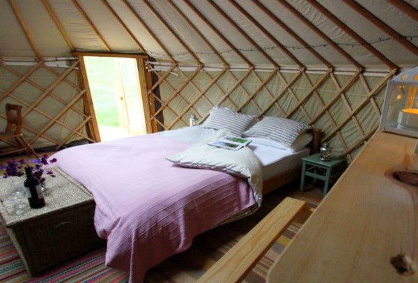 Double bed in 17ft Yurt