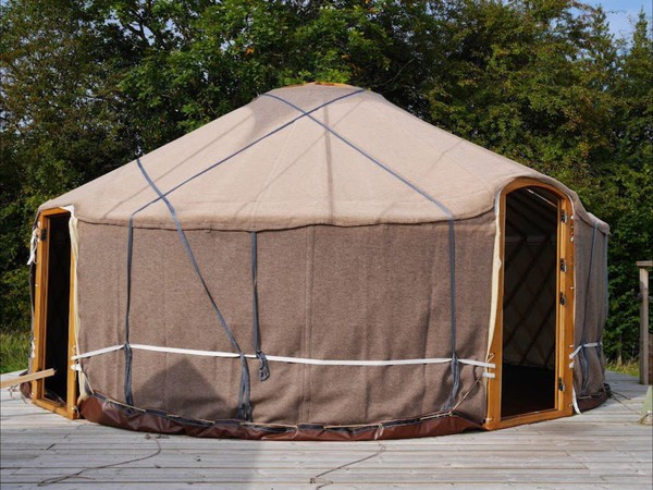 Yurt insulation