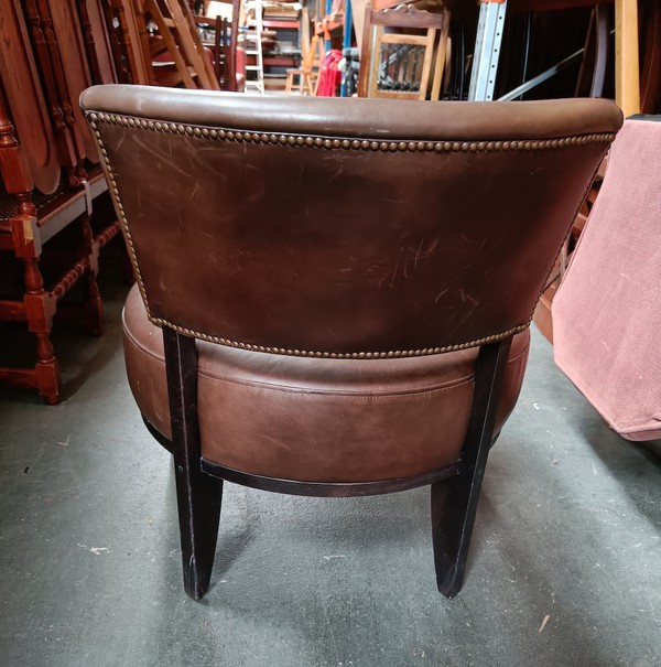 Comfortable Brown Leather Tub Style Chairs
