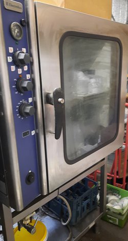 Commercial Oven