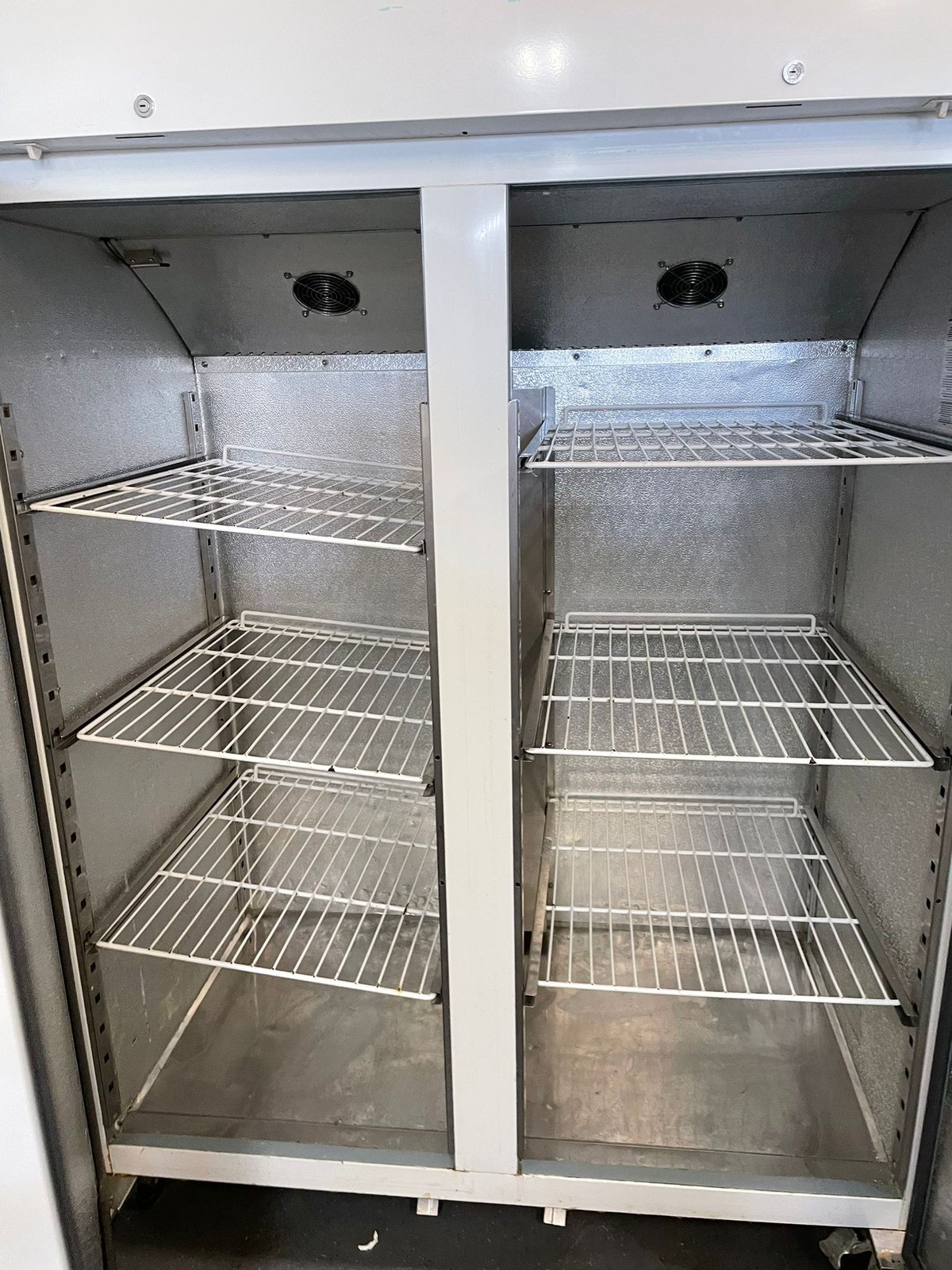 Secondhand Catering Equipment Upright Fridges Double Door Polar