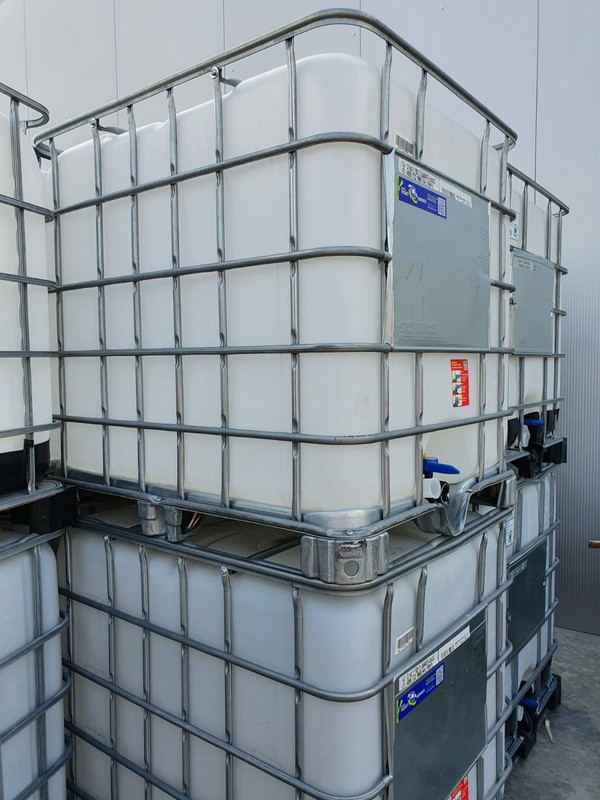 Single Use Nearly New IBC Water Tanks / Marquee Weights - Bromsgrove, Worcestershire 6