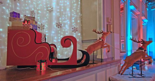 Santa’s Sleigh Santa’s Sleigh