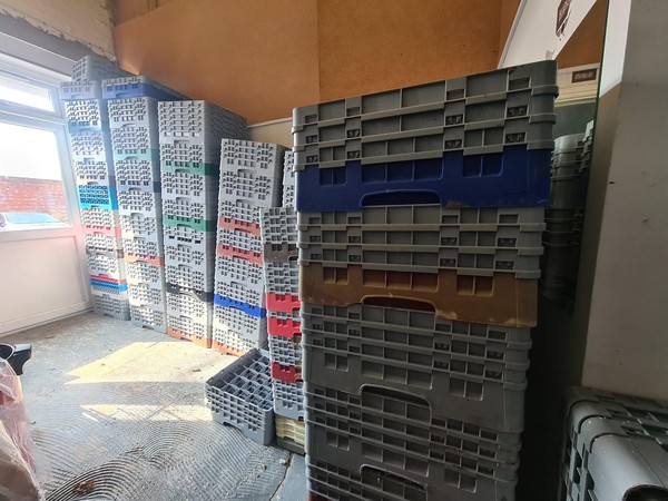 Used Glass Storage Crates