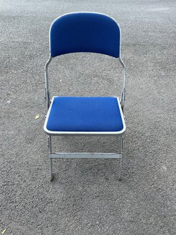 Secondhand Sandler Seating Audience Folding Chair For SaleSecondhand Sandler Seating Audience Folding Chair For Sale