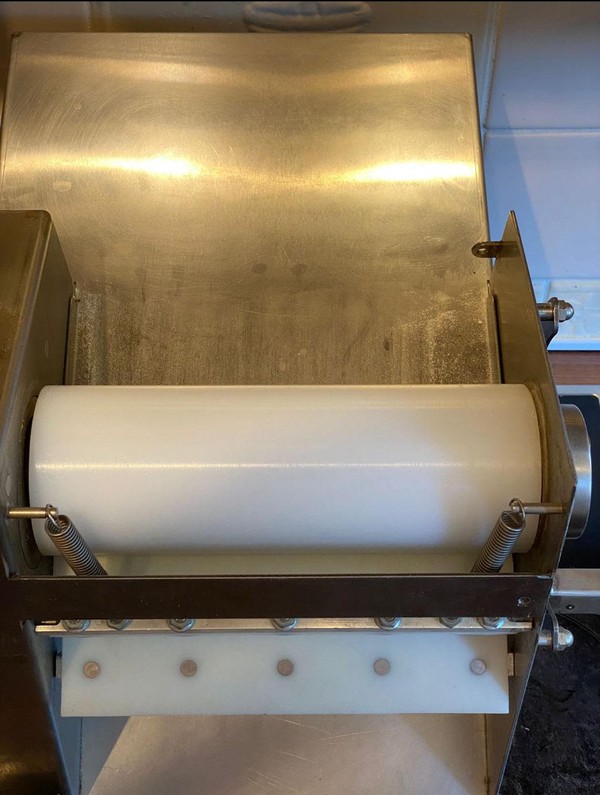 Secondhand Used Somerset CDR-100S 10" Compact Single Pass Dough Roller For Sale
