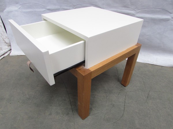 Secondhand Wood Legged White Bedside Table with Drawer