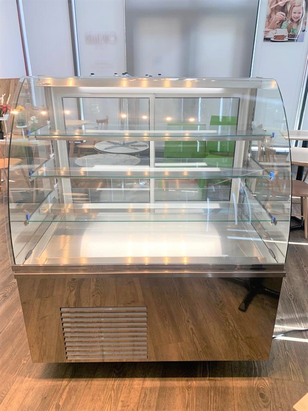 Secondhand Catering Equipment Patisserie and Cake Displays 2x