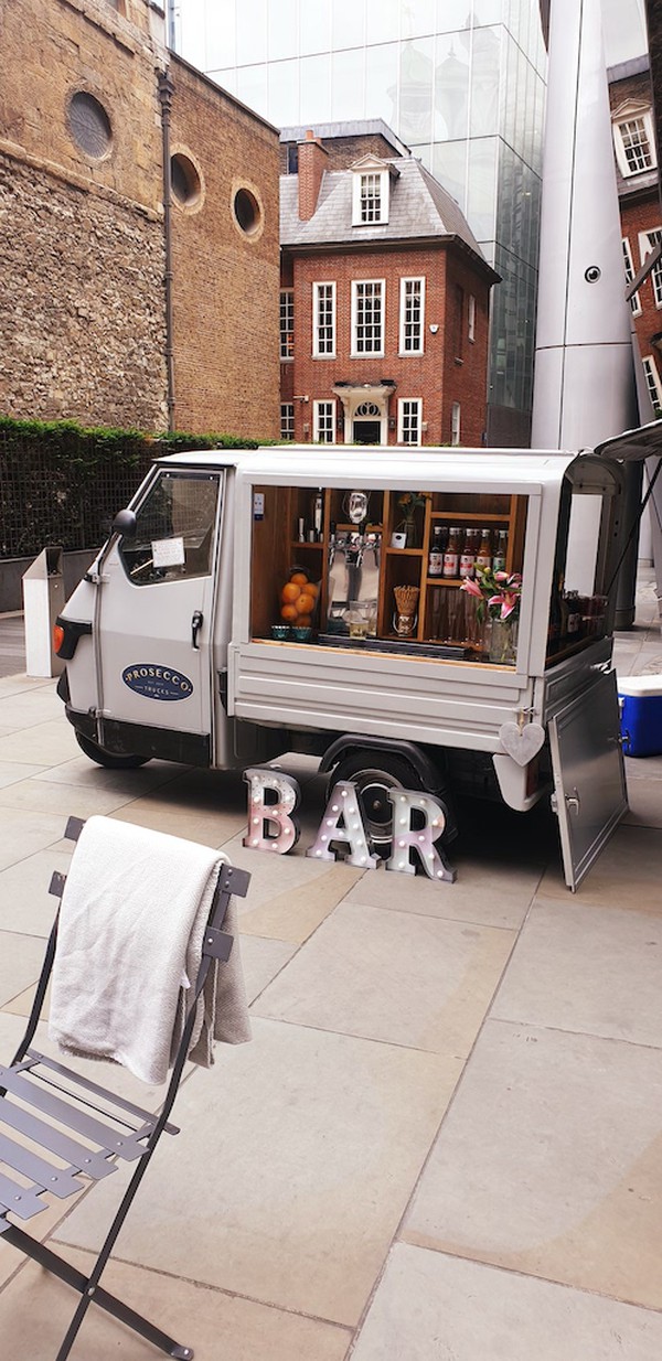 Secondhand Catering Equipment Catering Trailers / Trucks And Mobile