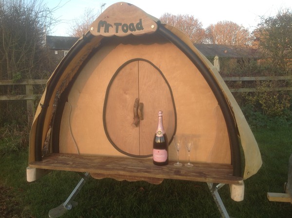 Cosy Cocoons Glamping Pods For Sale