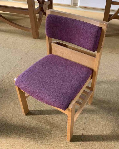 Secondhand Chairs and Tables burgundy