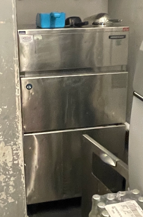 Fosters ice cube maker Fosters ice cube maker